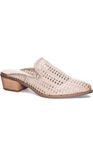 Load image into Gallery viewer, Chinese Laundry Woven Sandal