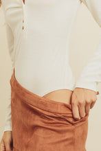 Load image into Gallery viewer, Lanny Long Sleeve Bodysuit