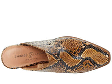 Load image into Gallery viewer, Snake Skin Mule Shoe