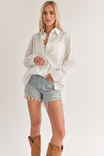 Load image into Gallery viewer, White Button Down Blouse
