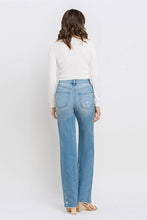 Load image into Gallery viewer, Leona Straight Jeans
