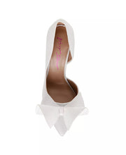 Load image into Gallery viewer, Nobble White Betsey Johnson Heel
