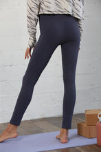 Load image into Gallery viewer, Finish Line Active Leggings
