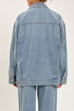 Load image into Gallery viewer, Later jean Jacket
