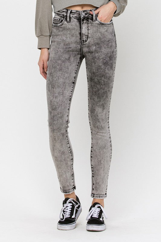 Haylie Grey Washed Jeans