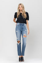 Load image into Gallery viewer, Beverly Straight Leg Jeans
