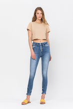 Load image into Gallery viewer, Blakely Button Up Jeans
