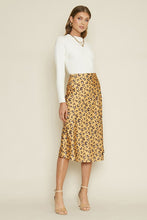 Load image into Gallery viewer, Leopard Satin Skirt
