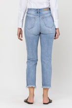 Load image into Gallery viewer, High Rise Distressed Jeans
